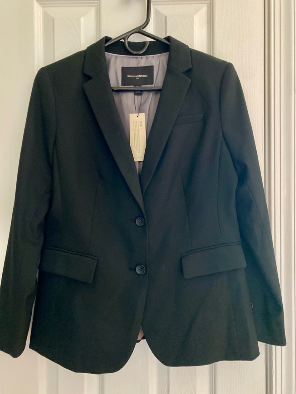 Banana Republic Women’s Petite Black Tailored Blazer